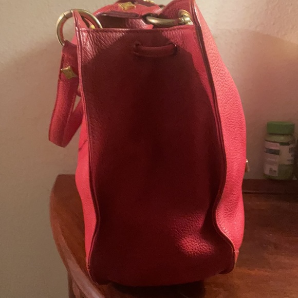 MCM Red Leather Shoulder Bag - Picture 4 of 14